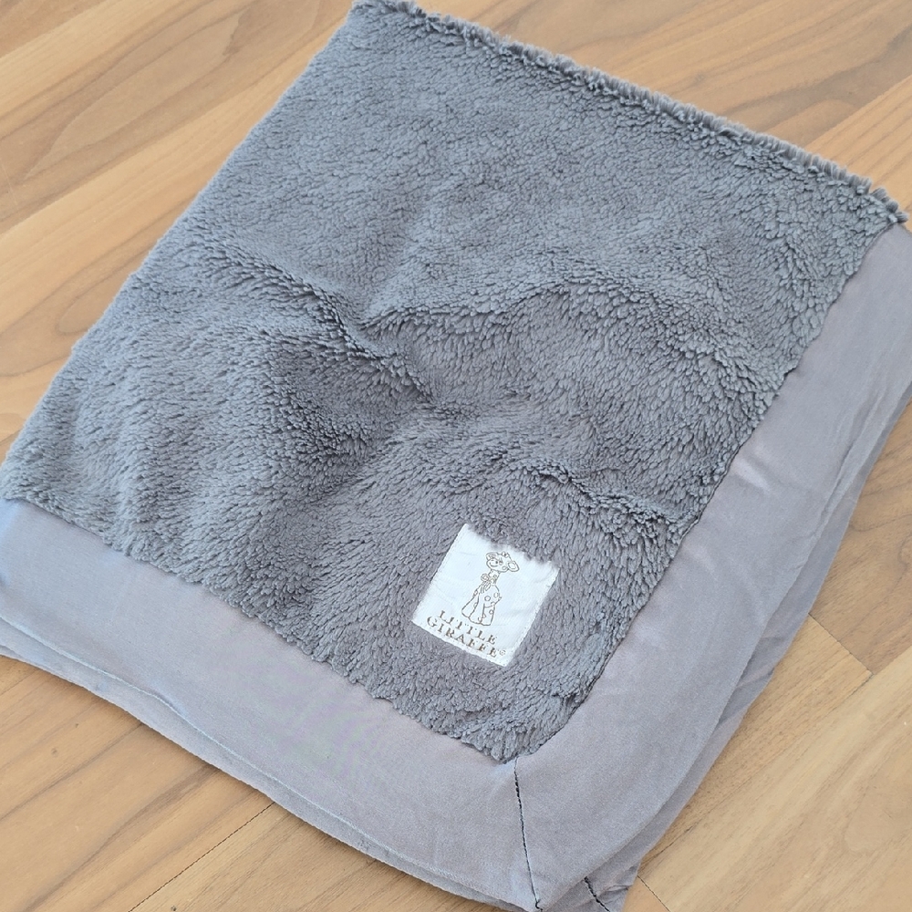 Little Giraffe Gray Chenille Soft Blanket